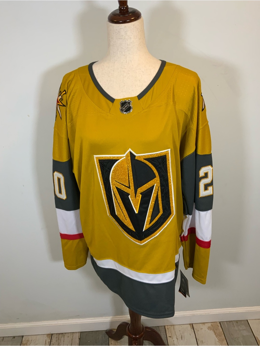 adidas Vegas Golden Knights Gold and Black Hockey Jersey size Medium Stephenson